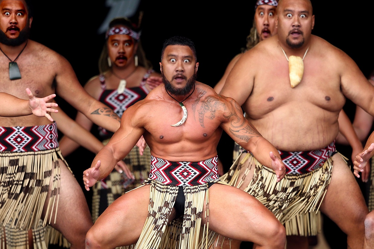 haka-maori-nueva-zelanda-comoserunkiwi.jpg